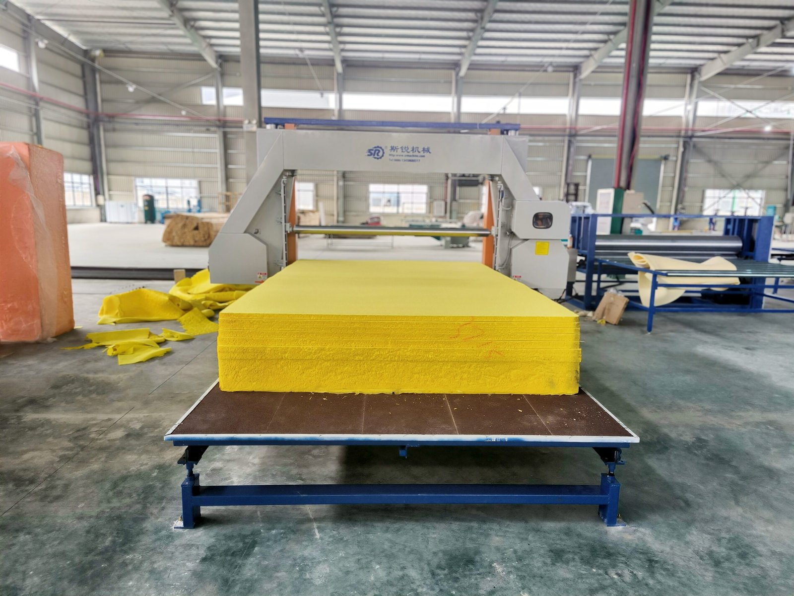 تصنيع الإسفنج وإنتاجه