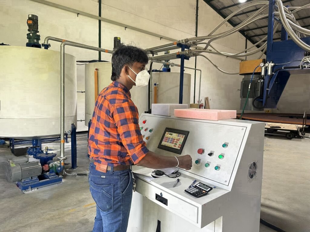 spong foaming machine